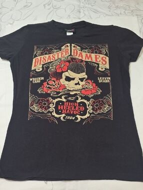 RockSteady Black Tee with Red and Cream Skull Graphic